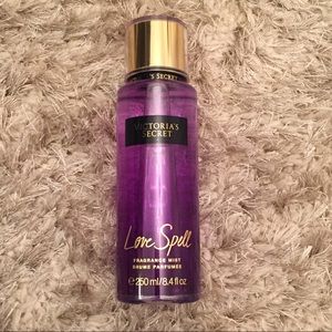 Victoria’s Secret Love Spell Body Spray NWT